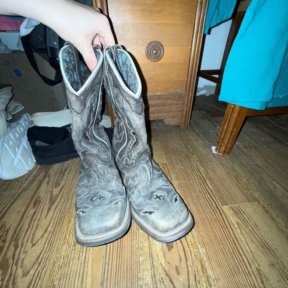 Ariat Brown Heeled Boots - Picture 3 of 3